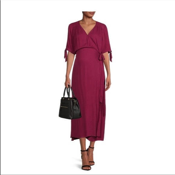 Maternity Print Wrap Dress - Picture 2 of 6